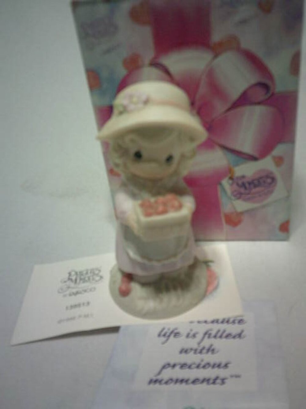 NIB 1996 PRECIOUS MOMENTS 1996 ENESCO FIGURINE YOU'RE THE BERRY BEST 139513 🎁